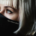 Dostaňte vaši firmu do povědomí lidí pomocí reklamních roušek