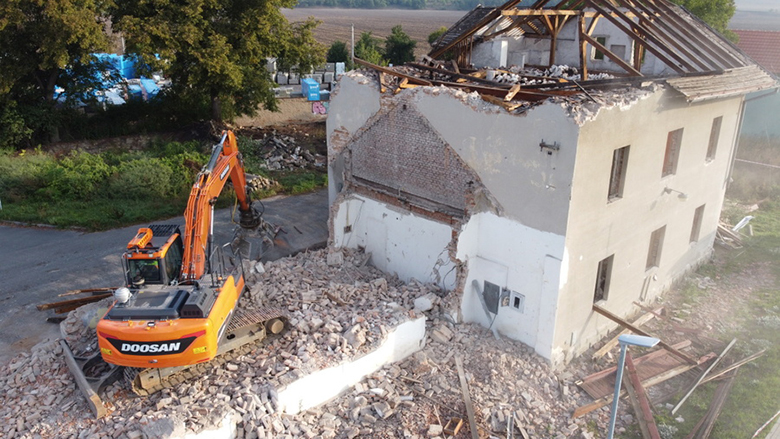 Fotografie: demolice domu
